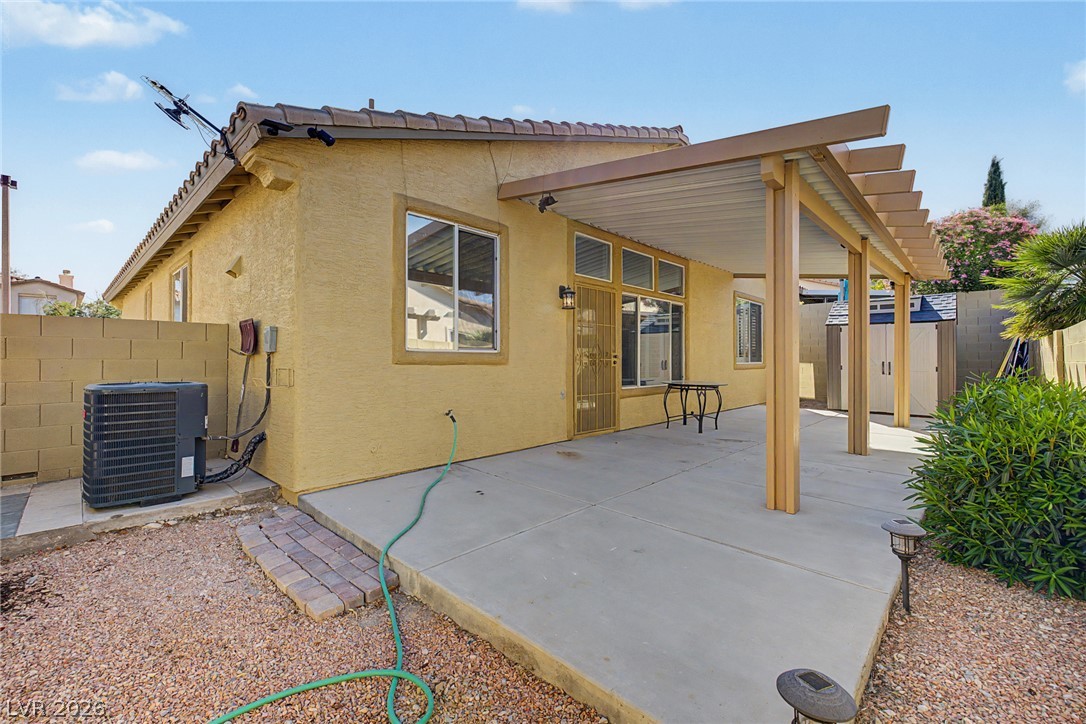 10512 Courtney Cove Avenue Las Vegas NV 89144