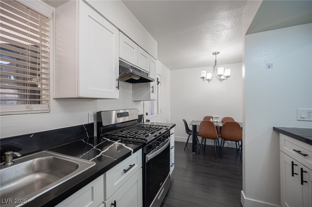 582 Blue Lagoon Drive Las Vegas NV 89110
