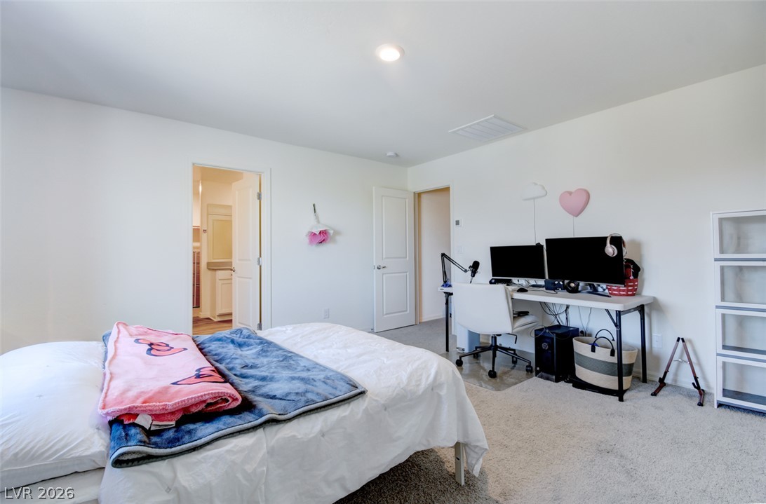 1720 Luna Cliff Avenue North Las Vegas NV 89032