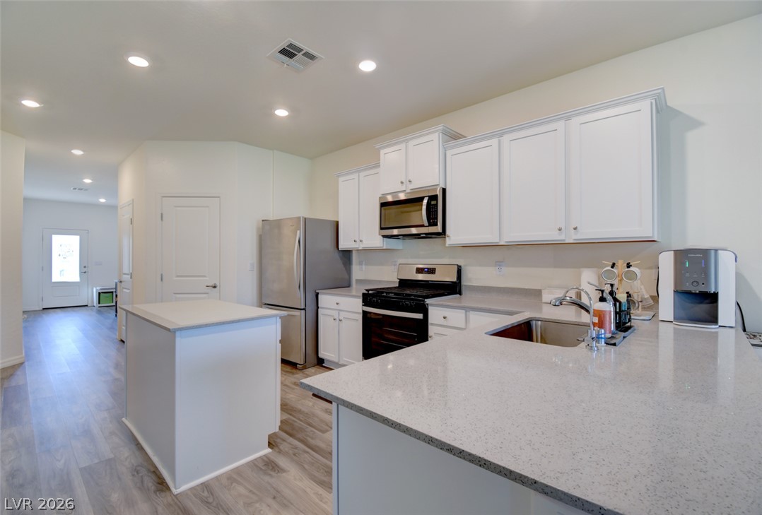 1720 Luna Cliff Avenue North Las Vegas NV 89032