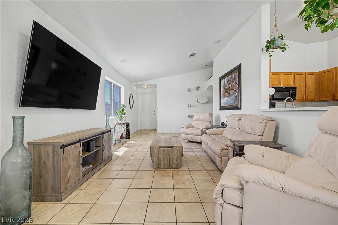 998 Trackers Glen Avenue Henderson NV 89015