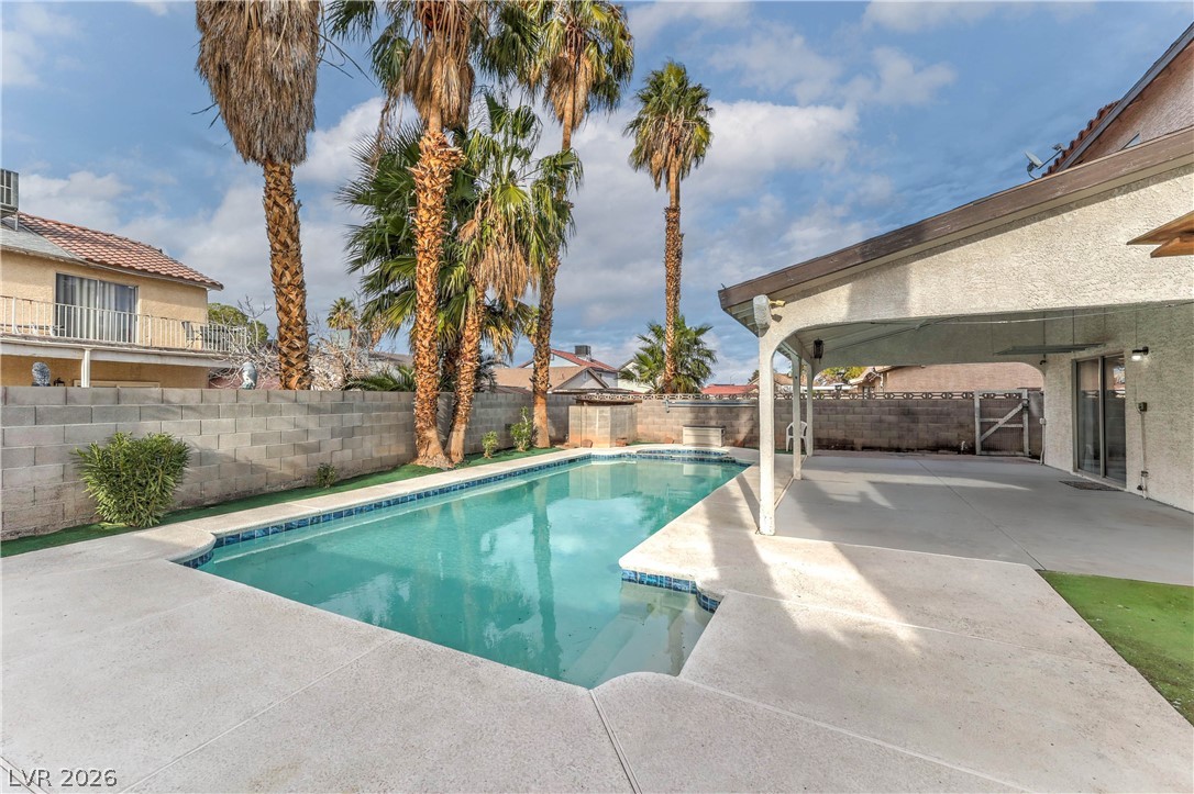 581 Carleton Drive Henderson NV 89014