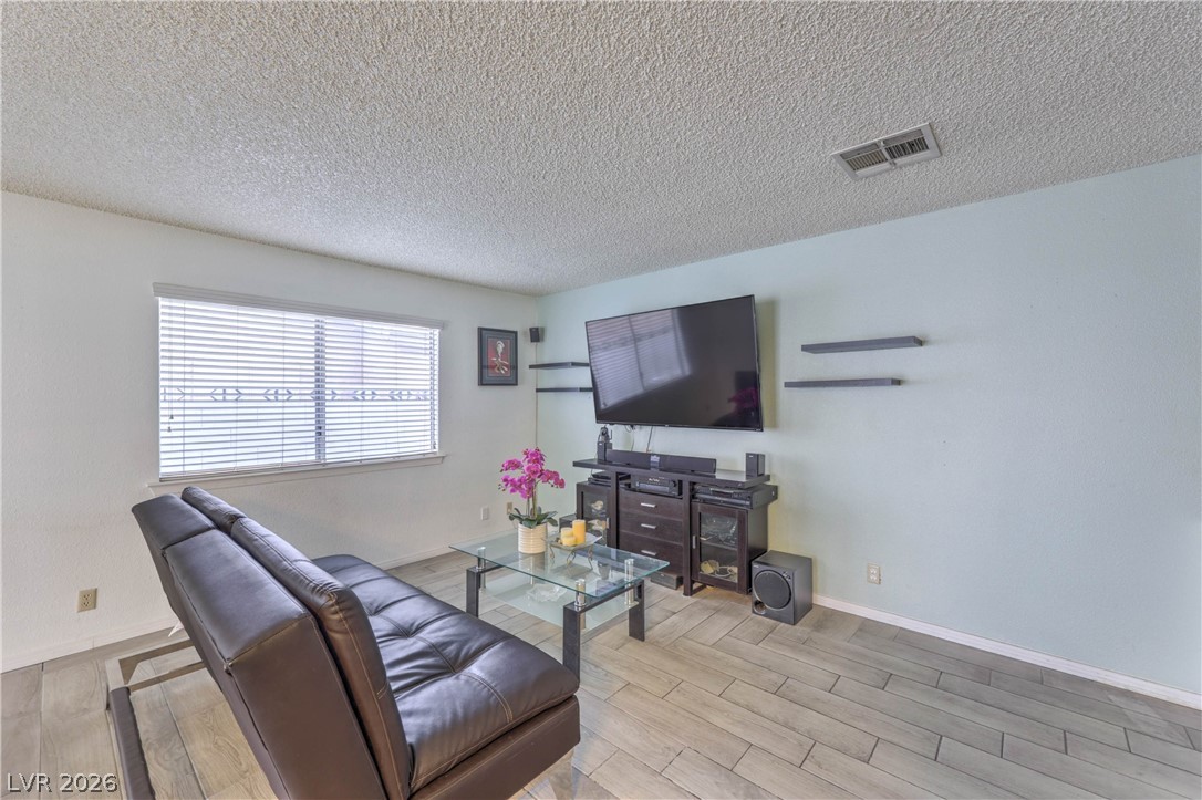 581 Carleton Drive Henderson NV 89014