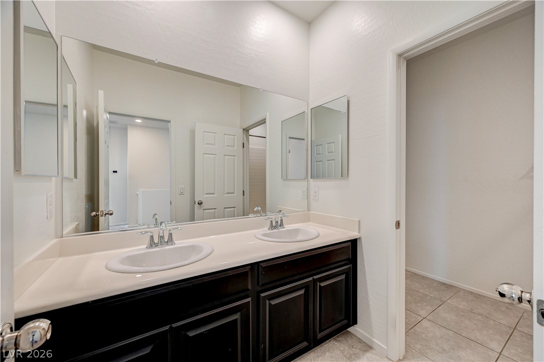 2455 Sunflower Days Avenue 1056 North Las Vegas NV 89031