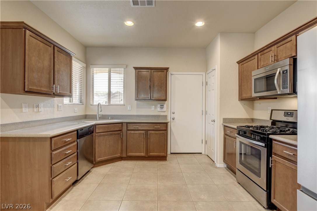 5868 Crossfield Avenue Las Vegas NV 89122