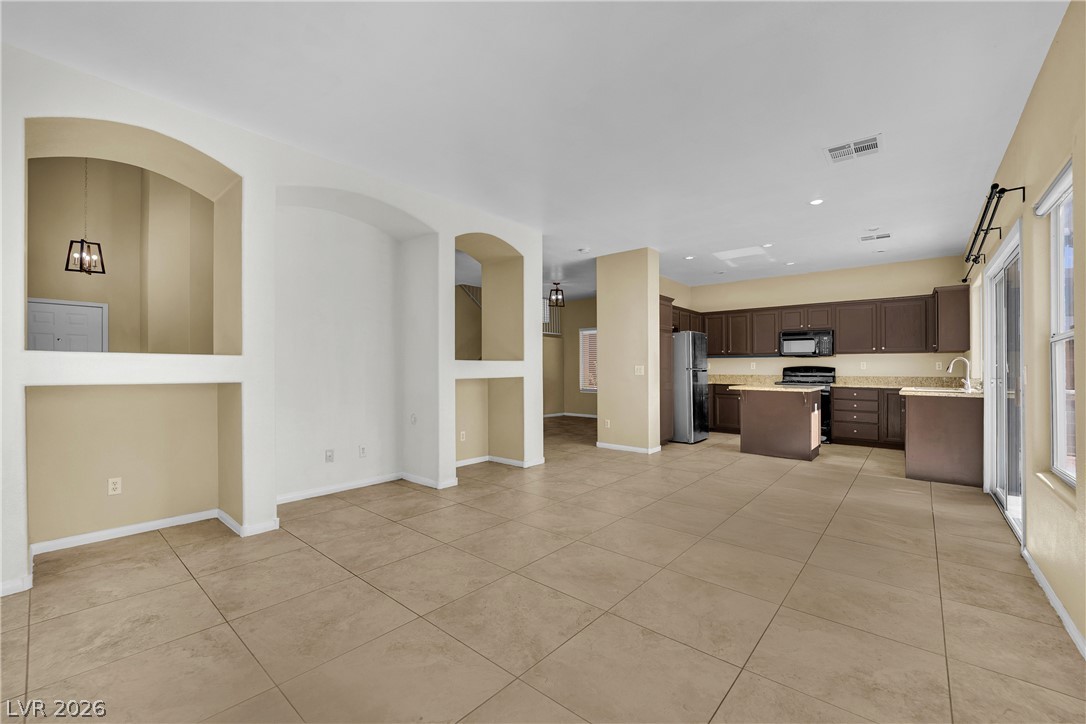 5823 Golden Wing Street Las Vegas NV 89113
