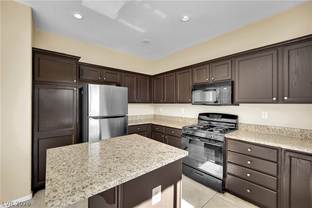5823 Golden Wing Street Las Vegas NV 89113