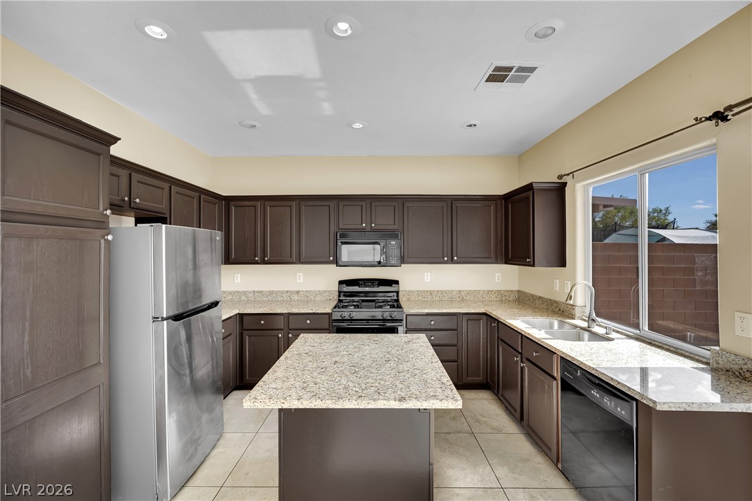 5823 Golden Wing Street Las Vegas NV 89113