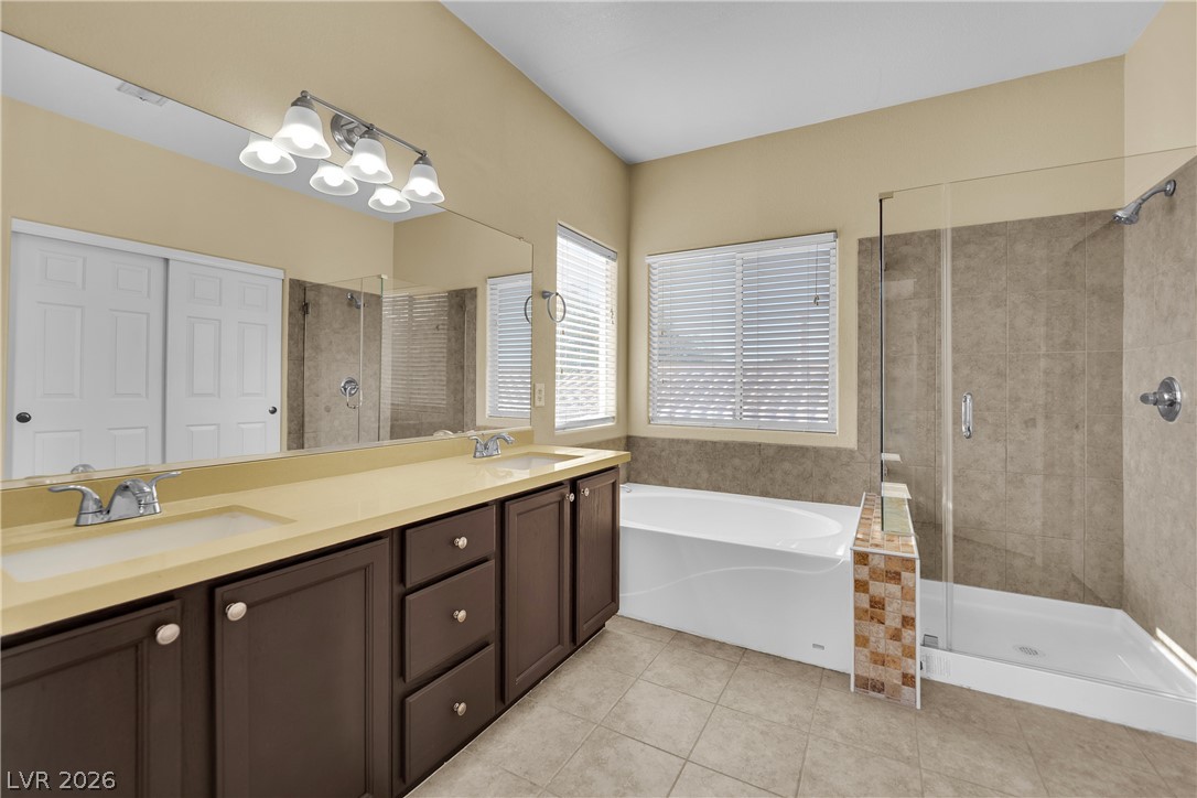 5823 Golden Wing Street Las Vegas NV 89113