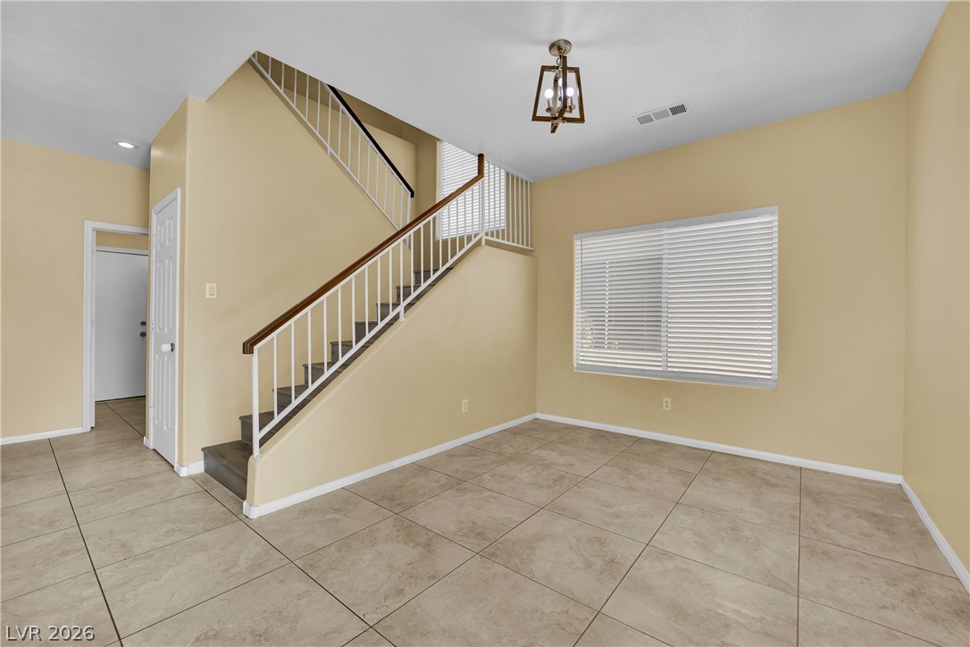 5823 Golden Wing Street Las Vegas NV 89113