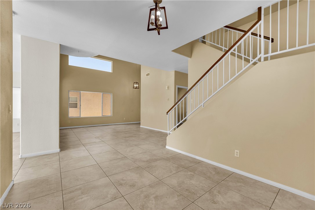 5823 Golden Wing Street Las Vegas NV 89113