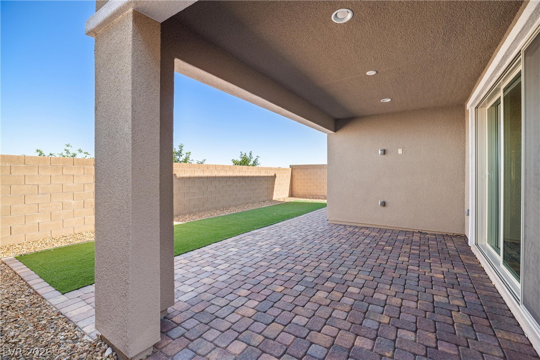 452 Harmony Bay Avenue Las Vegas NV 89138