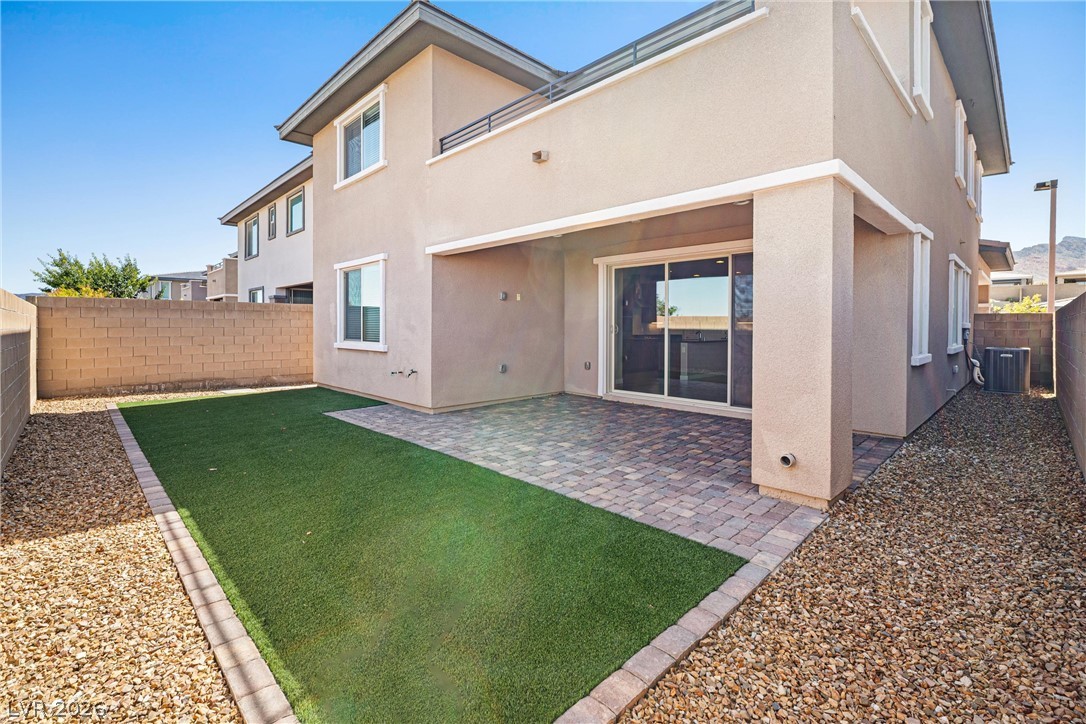 452 Harmony Bay Avenue Las Vegas NV 89138