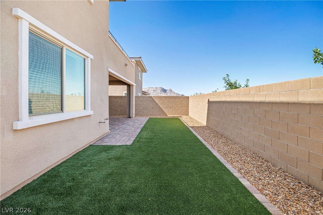 452 Harmony Bay Avenue Las Vegas NV 89138