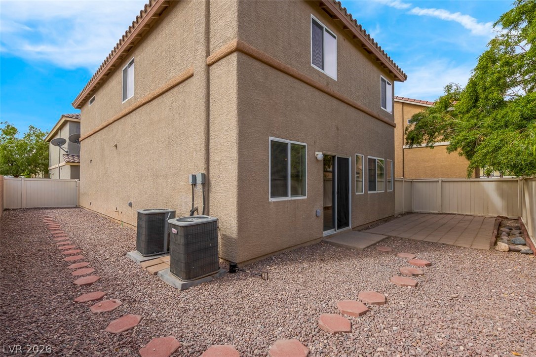 9172 Giardino Villa Street Las Vegas NV 89148