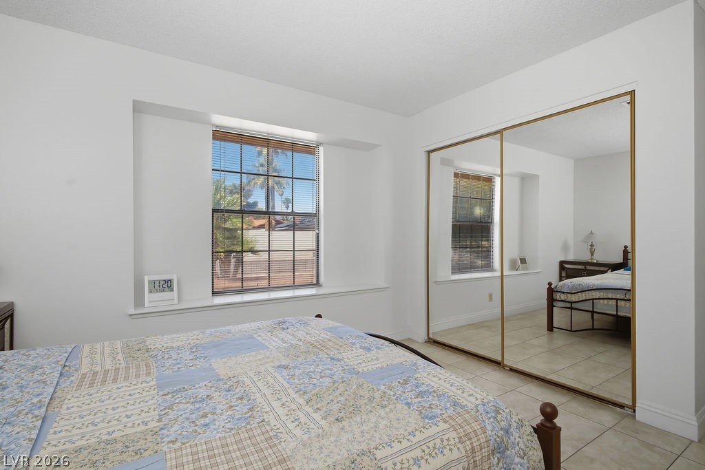 2424 La Luna Drive Henderson NV 89014