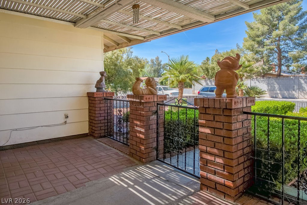 2424 La Luna Drive Henderson NV 89014