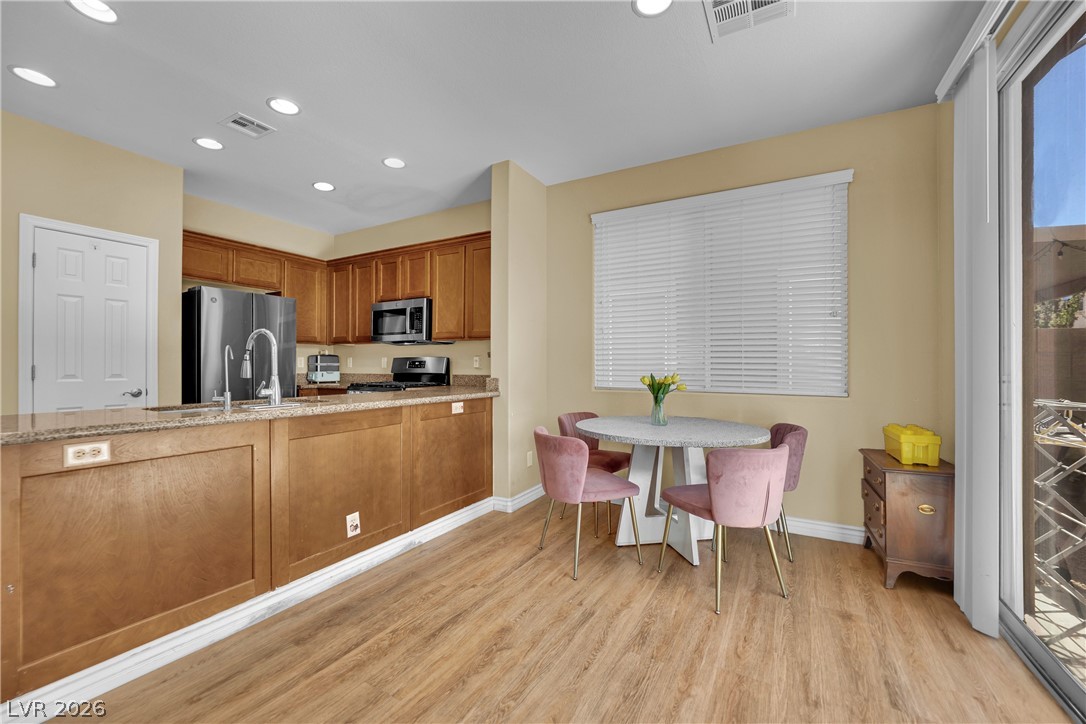 283 Trailing Putt Way Las Vegas NV 89148