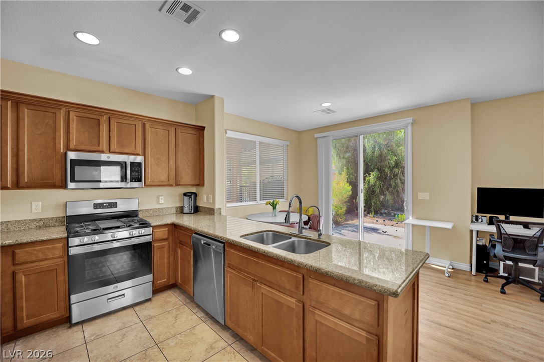 283 Trailing Putt Way Las Vegas NV 89148