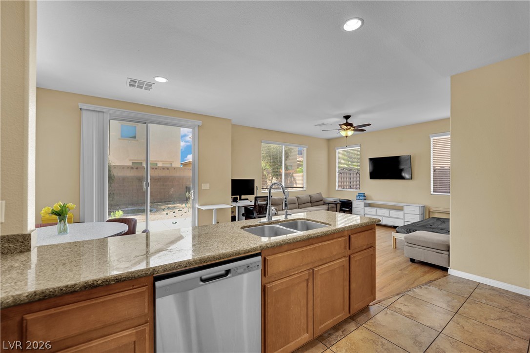 283 Trailing Putt Way Las Vegas NV 89148