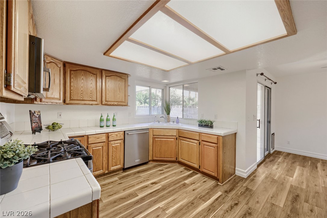 2105 Fountain Springs Drive Henderson NV 89074