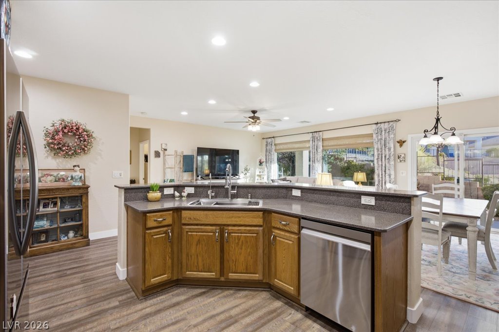 2495 Sirius Star Street Henderson NV 89044