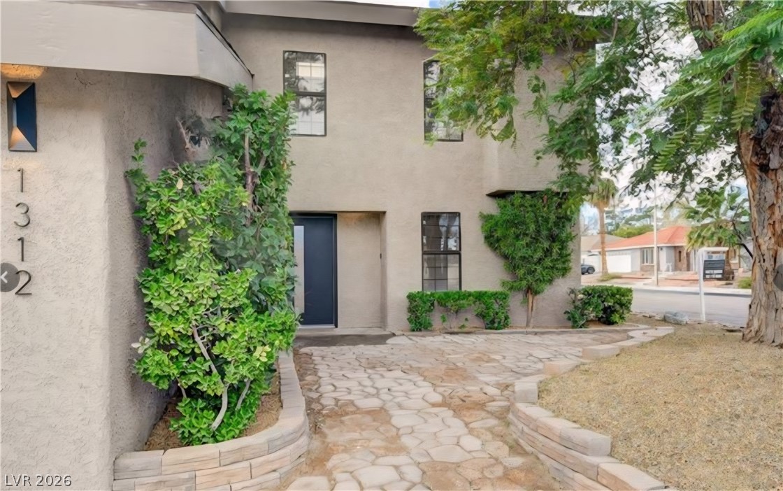 1312 Oak Tree Lane Las Vegas NV 89108