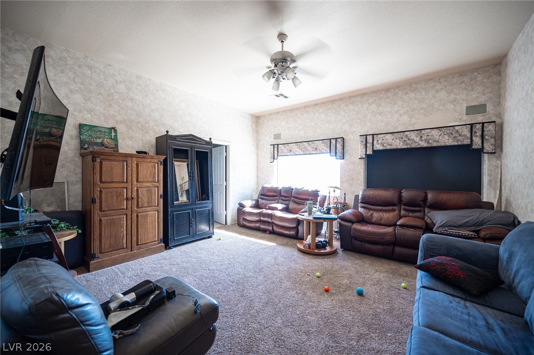 8225 Hidden Crossing Lane Las Vegas NV 89129