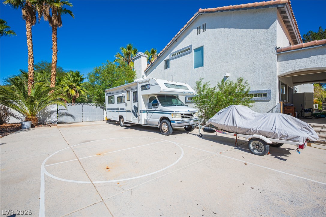 8225 Hidden Crossing Lane Las Vegas NV 89129