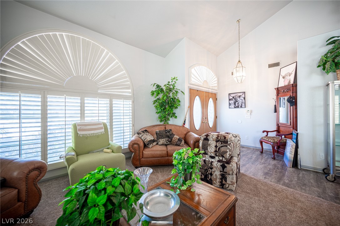8225 Hidden Crossing Lane Las Vegas NV 89129
