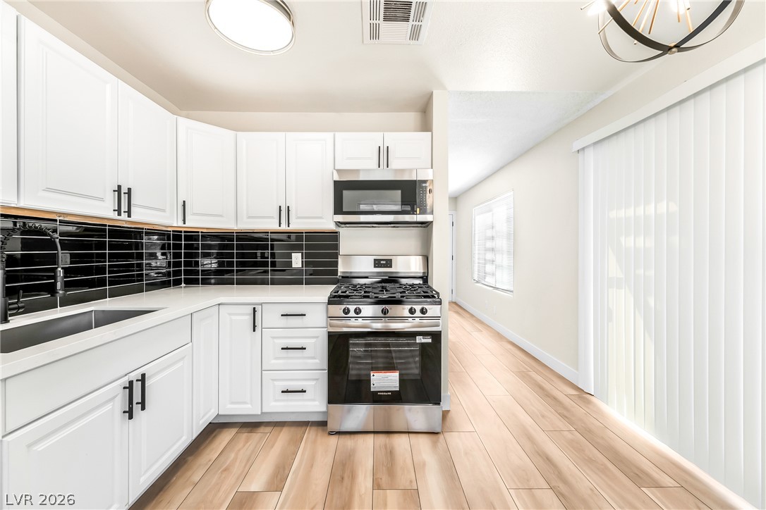 1915 Winterwood Boulevard Las Vegas NV 89142