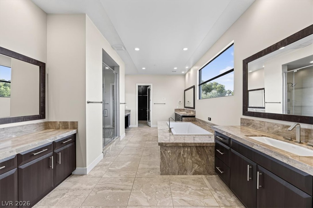 72 Bella Lago Avenue Henderson NV 89011