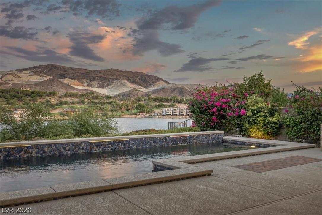 72 Bella Lago Avenue Henderson NV 89011