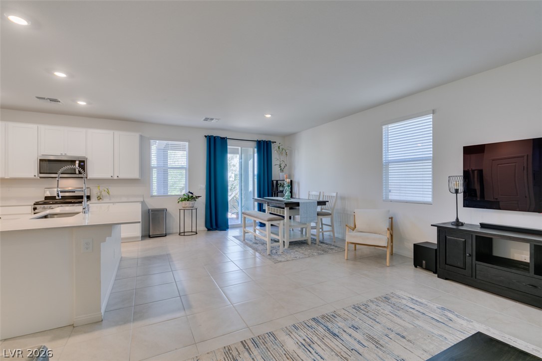 4266 Golden Fleece Avenue Las Vegas NV 89141