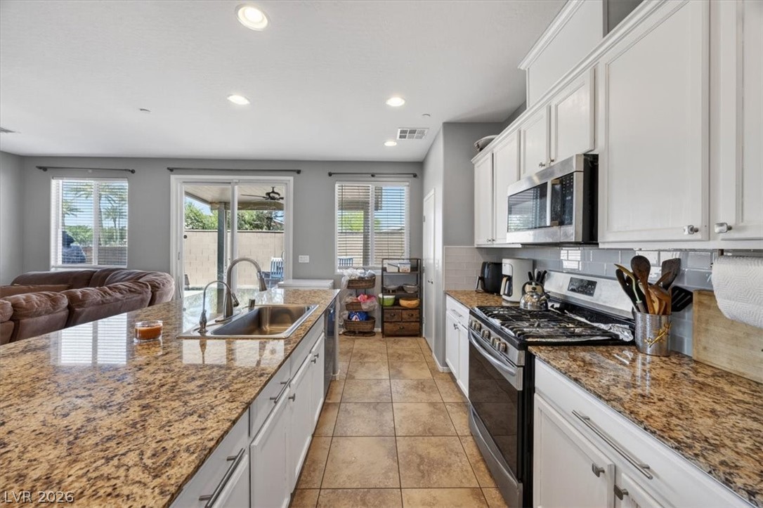 3305 Nicki Cometa Street North Las Vegas NV 89032