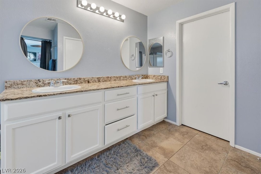 3305 Nicki Cometa Street North Las Vegas NV 89032