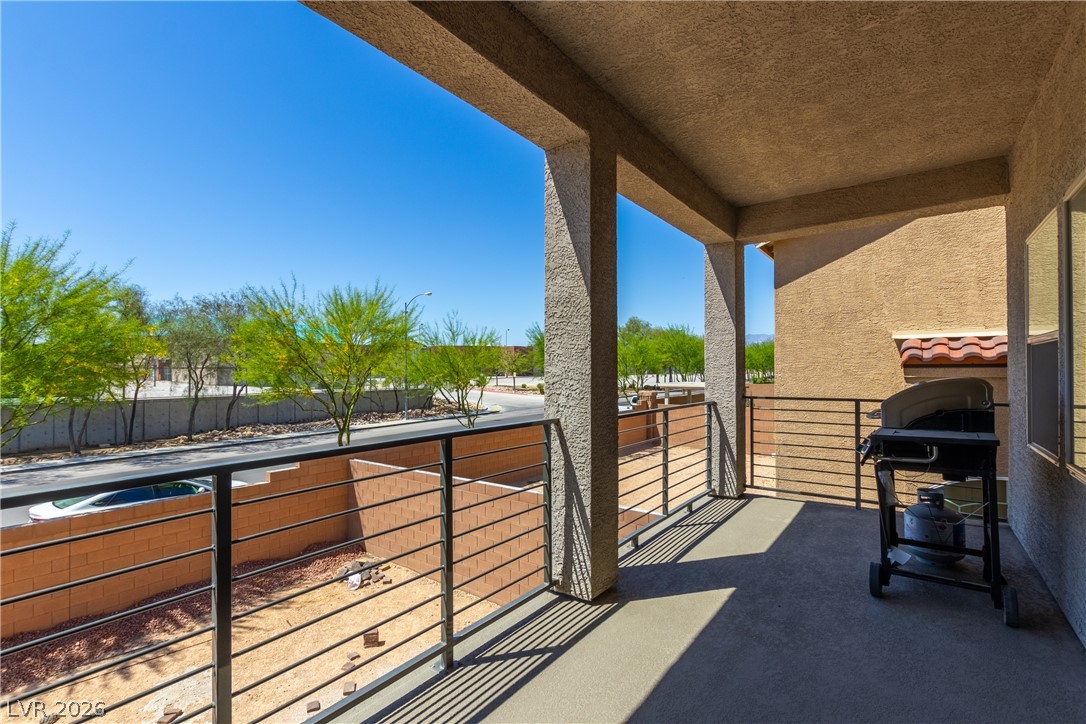 5707 Robin Ridge Avenue Las Vegas NV 89141
