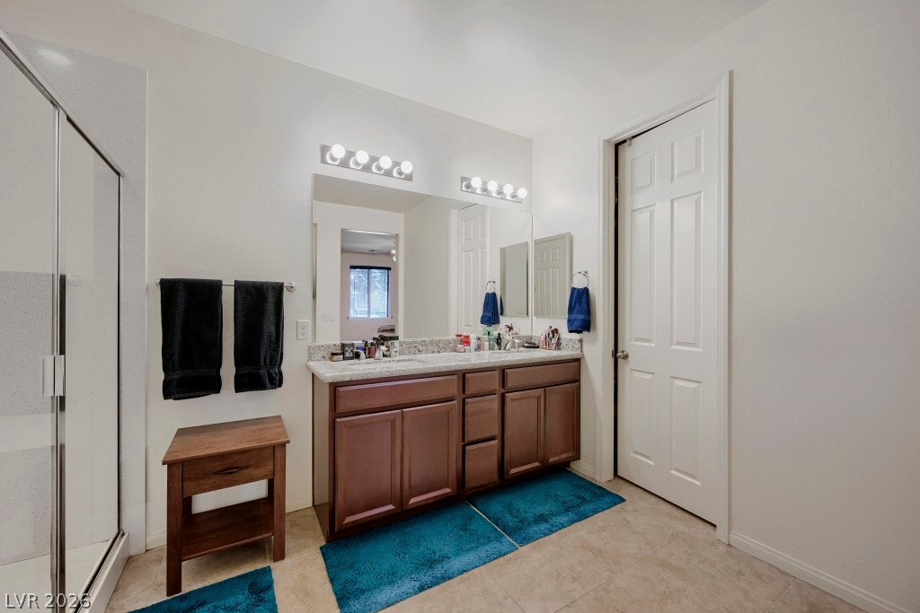 5665 Silver Cascade Avenue Las Vegas NV 89131