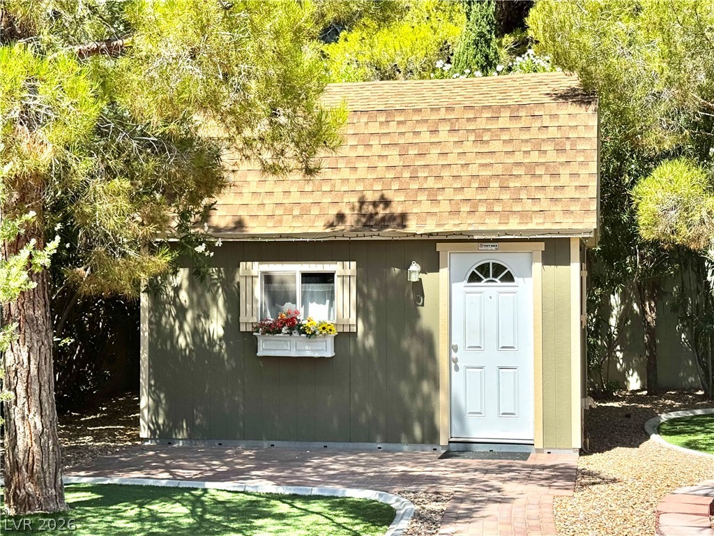 2975 Montessouri Street Las Vegas NV 89117