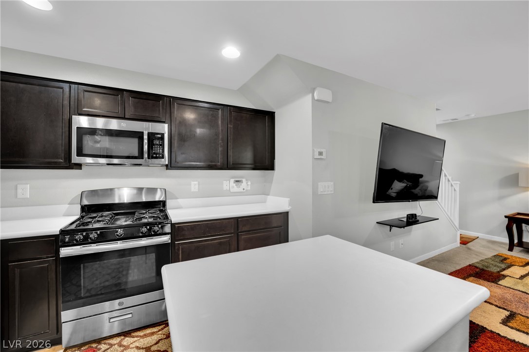 3639 Via Del Robles Avenue Las Vegas NV 89115