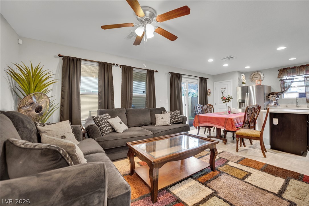 3639 Via Del Robles Avenue Las Vegas NV 89115