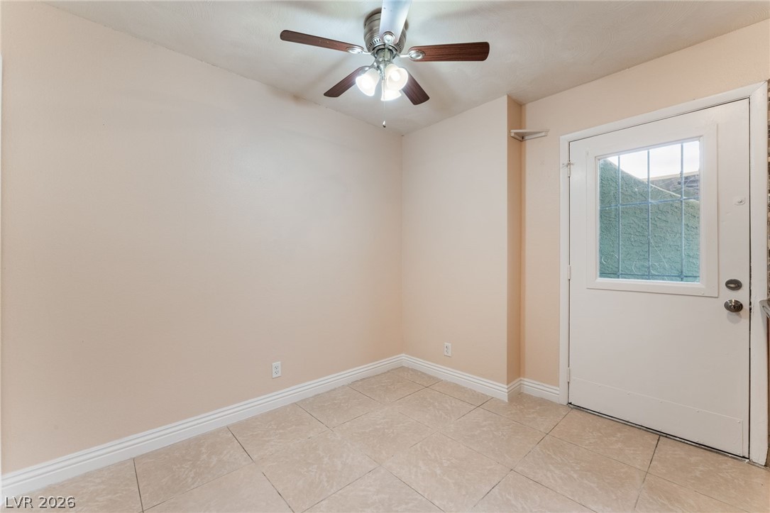7084 Burcot Avenue J21 Las Vegas NV 89156