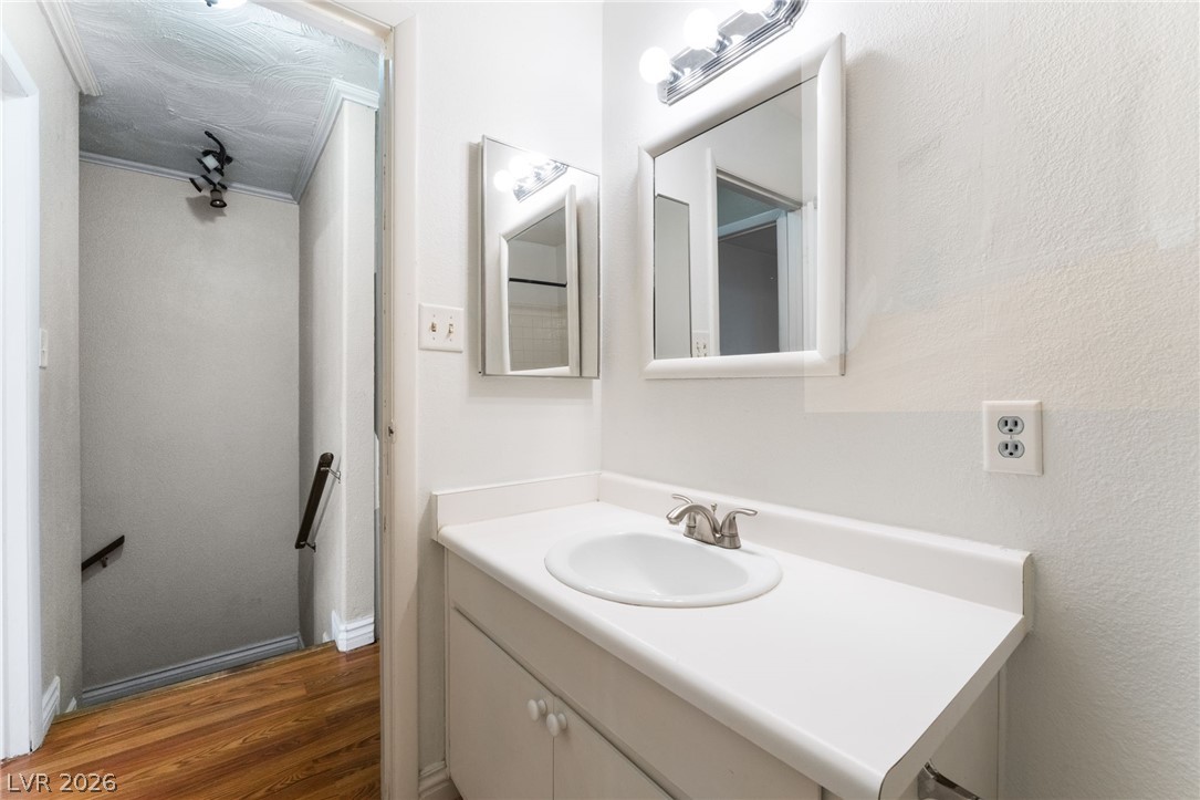 7084 Burcot Avenue J21 Las Vegas NV 89156