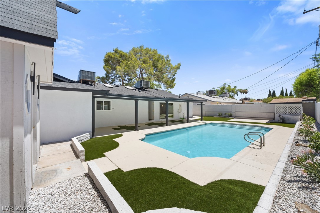 1242 Campbell Drive Las Vegas NV 89102