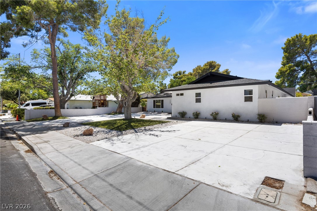 1242 Campbell Drive Las Vegas NV 89102