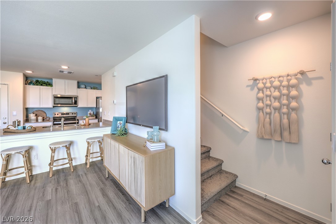 6082 Ginger Garden Street North Las Vegas NV 89081