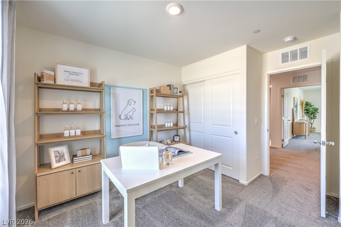 6082 Ginger Garden Street North Las Vegas NV 89081