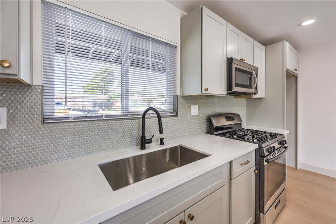 906 Baker Avenue Las Vegas NV 89108