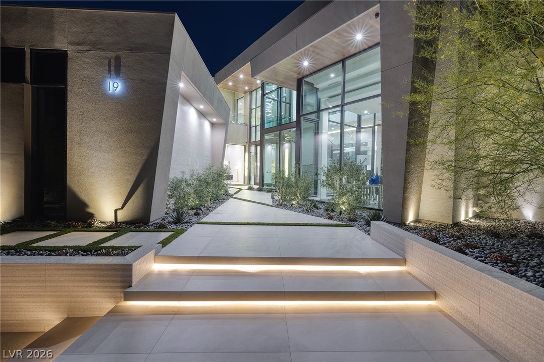 19 Boulderback Drive Henderson NV 89012