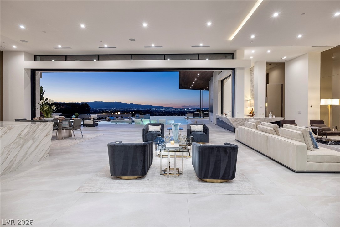 19 Boulderback Drive Henderson NV 89012